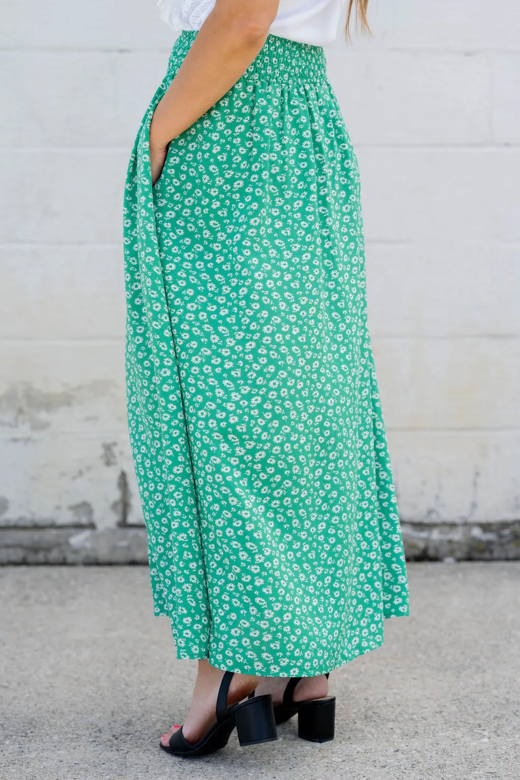 Daisies Button Accented Maxi Skirt