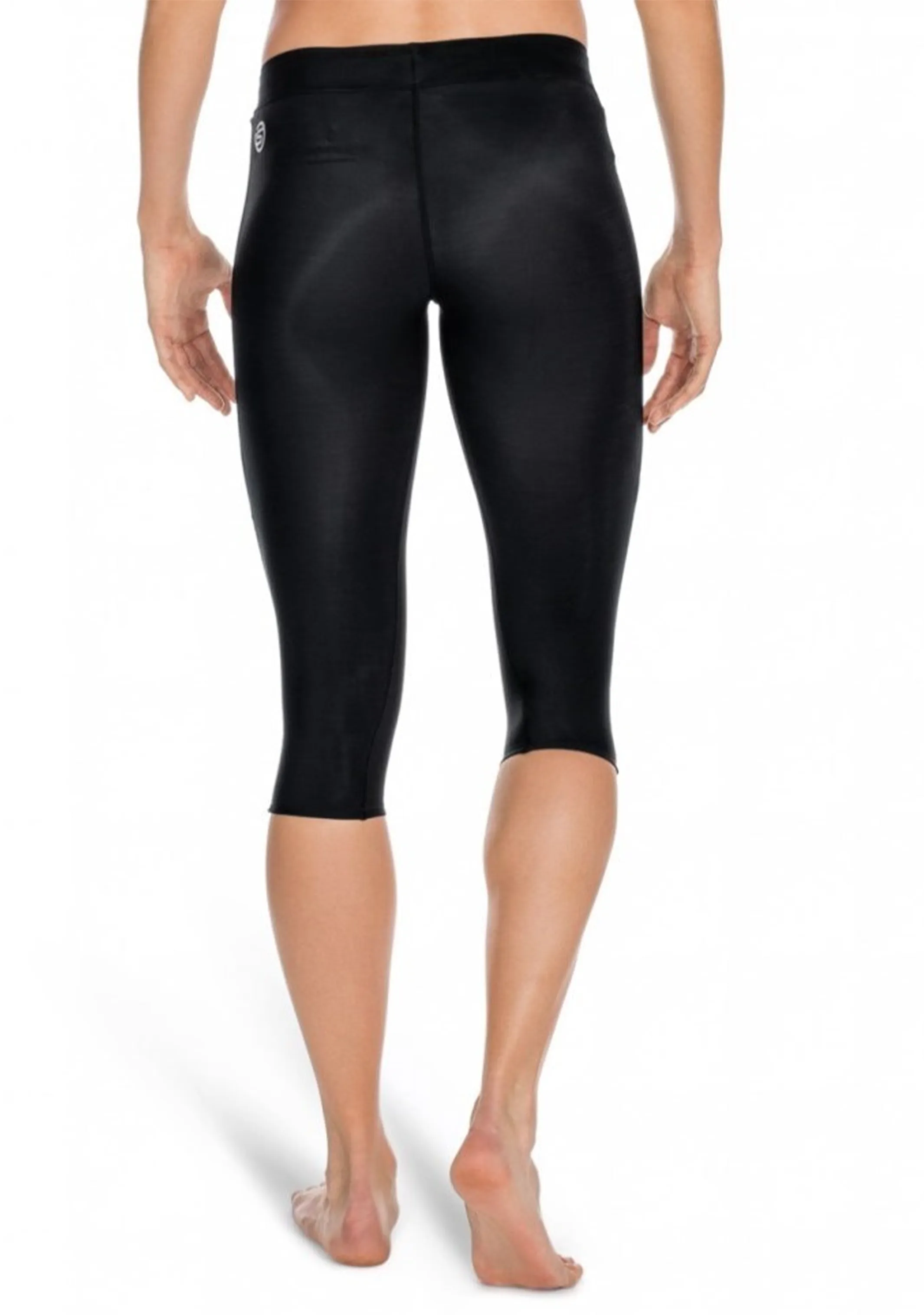 Skins Womens A200 3/4 Tights <br> B61033008